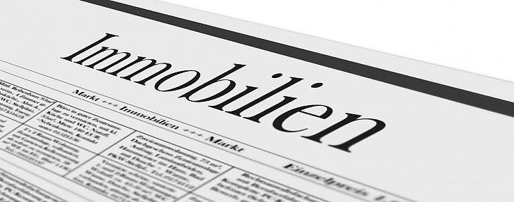 Ansto�en mit zwei Sektkelchen