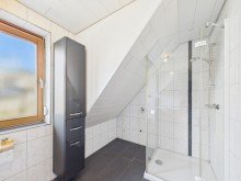 Tageslichtbad DG **Verkauft**Kapitalanleger aufgepasst! Renditestarkes Zweifamilienhaus in einer Zukunftsregion - Provisionsfrei!