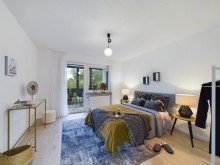 Schlafbereich **Nach vier Wochen verkauft!** Traumhafte 3-Zimmer-Wohnung mit verglaster Loggia in ruhiger und zentraler Lage von Biberach!