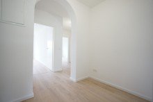 Diele **Nach vier Wochen verkauft!** Modernisierte 3-Zimmer-Wohnung mit sonnigem Balkon in ruhiger Lage von Offenhausen!