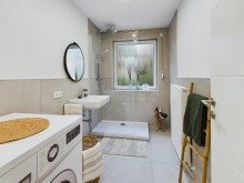 Tageslichtbad **Nach vier Wochen verkauft!** Traumhafte 3-Zimmer-Wohnung mit verglaster Loggia in ruhiger und zentraler Lage von Biberach!