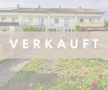 Verkauft **Nach einer Woche verkauft** Zum Neugestalten - Renovierungsbed�rftiges Reihenmittelhaus in!