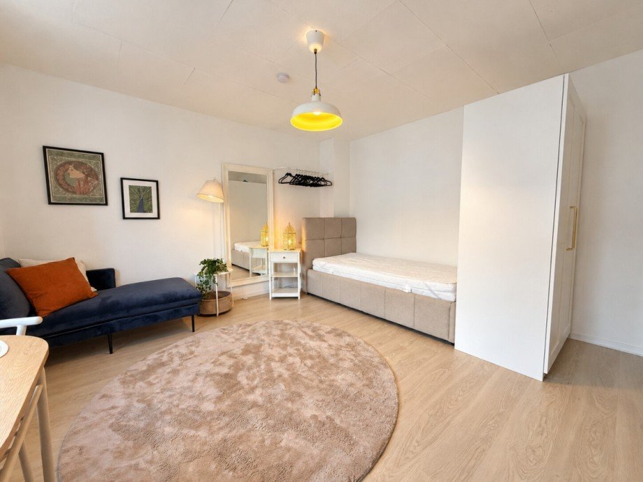 Wohn-Essbereich Rechtes Zimmer Etagenwohnung V�hringen