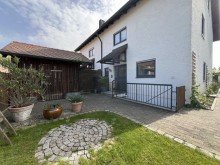 Garten (5) **Nach 12 Wochen verkauft!** Top-Lage! Attraktive Doppelhaush�lfte mit sonnigem Garten in ruhiger Umgebung!