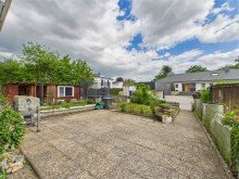 Gartenansicht **Nach einer Woche verkauft** Zum Neugestalten - Renovierungsbed�rftiges Reihenmittelhaus in!