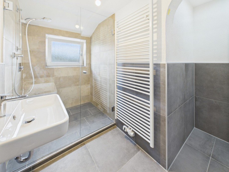 Badezimmer 2 Etagenwohnung Neu-Ulm