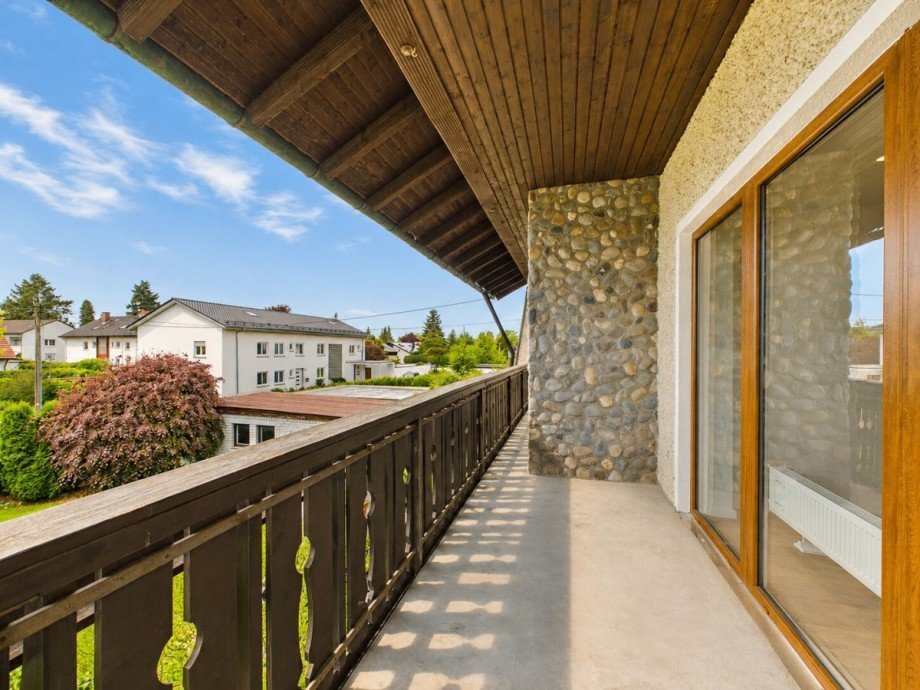 Balkon Links Etagenwohnung Wei�enhorn