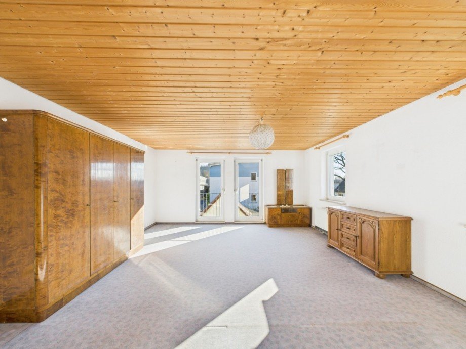 Elternschlafzimmer Doppelhaush�lfte Biberach an der Ri�