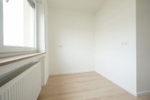 Kochbereich **Nach vier Wochen verkauft!** Modernisierte 3-Zimmer-Wohnung mit sonnigem Balkon in ruhiger Lage von Offenhausen!