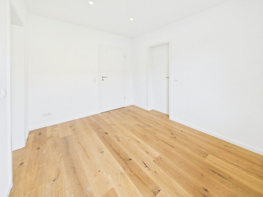 Ankleide-B�ro Etagenwohnung Wei�enhorn