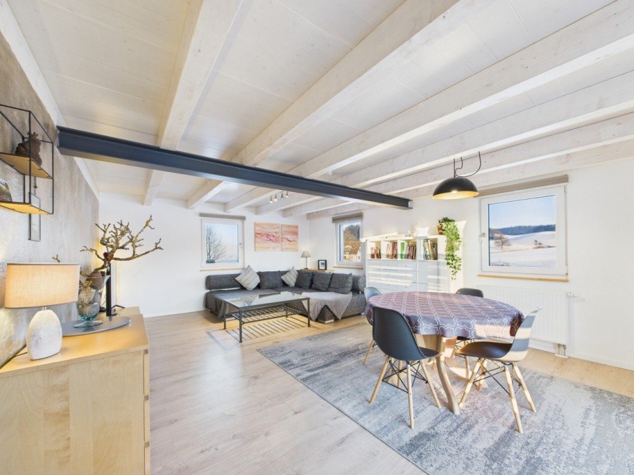 Wohn- & Essbereich OG Einfamilienhaus Gr�nkraut