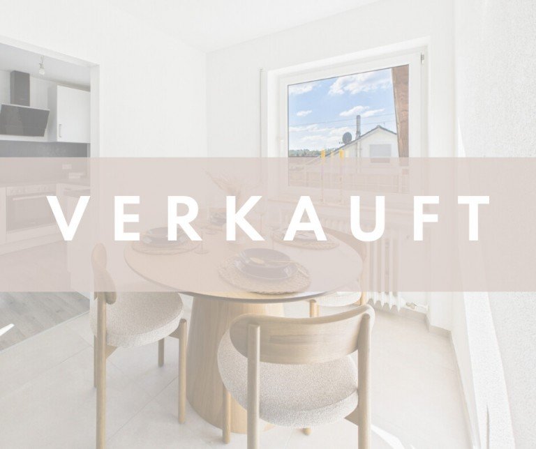 Verkauft Senden Dachgeschosswohnung ***Verkauft*** Attraktive 4-Zimmer-Wohnung mit sonnigem Balkon in Senden!