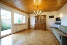Essbereich **Nach einer Woche verkauft!** Freistehendes Einfamilienhaus mit sonnigem Garten in ruhiger Lage!