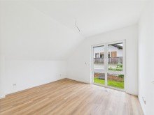 Schlafzimmer **Verkauft**Freistehendes Neubau-Einfamilienhaus in KfW-40 Bauweise in Illertissen-Au!