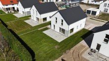 Ansicht **Verkauft** Freistehendes Neubau-Einfamilienhaus in KfW-40 Bauweise in Illertissen-Au!
