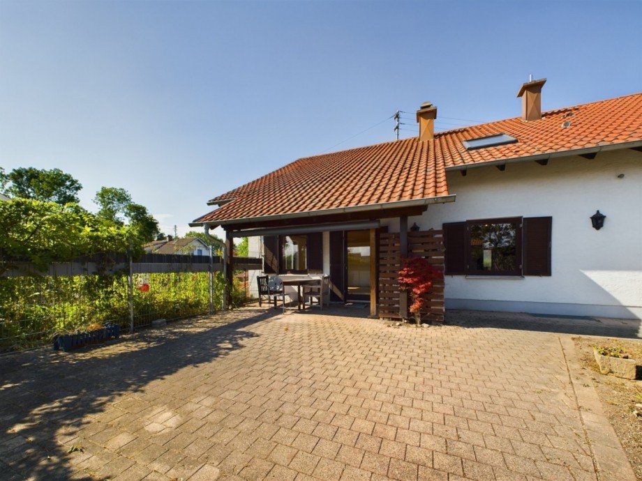 Ansicht Terrasse Zweifamilienhaus Altenstadt