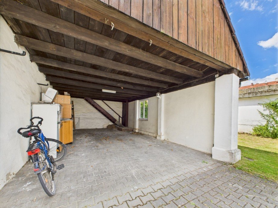 Stellplatz Etagenwohnung Neu-Ulm