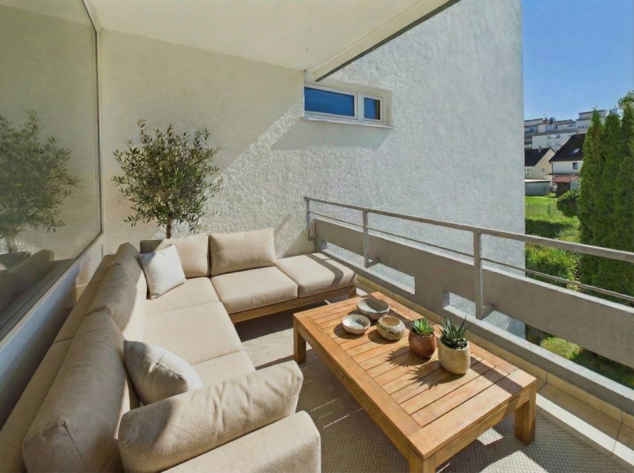 Balkon Einrichtungsbeispiel Etagenwohnung Senden