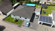 Luftbild Jetzt zugreifen! Provisionsfreier Bungalow mit sonnigem Garten und f�nf Zimmern in Hegelhofen!