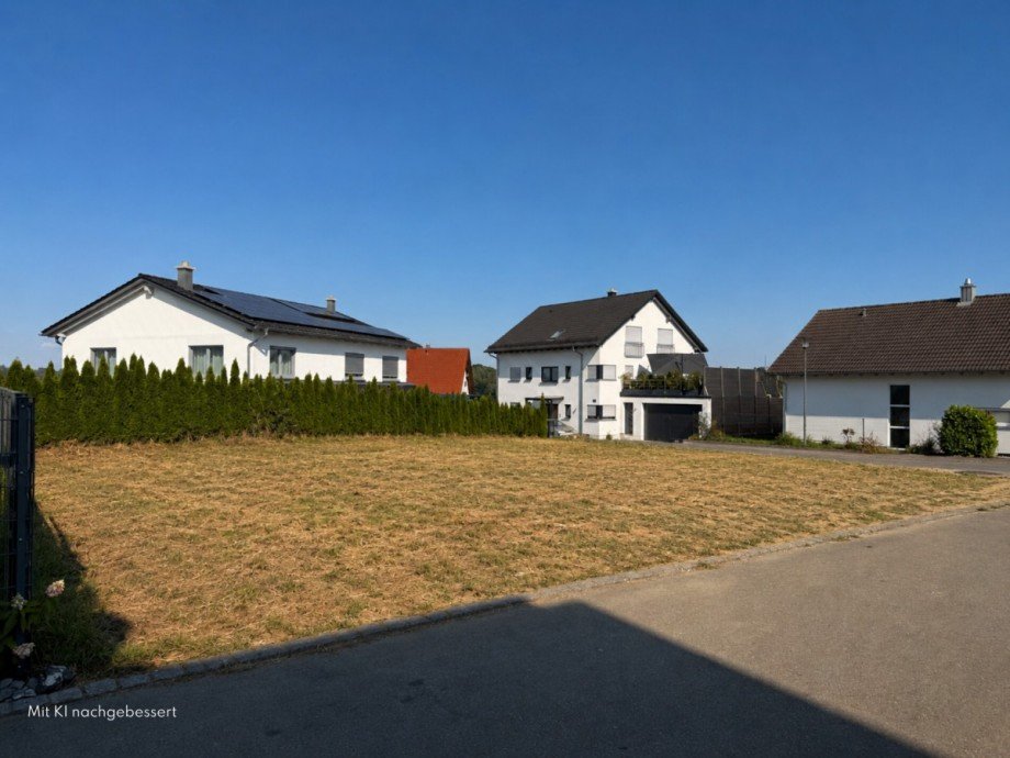 Ansicht des angebotenen Baugrundst�cks (2) Einfamilienhaus Ochsenhausen