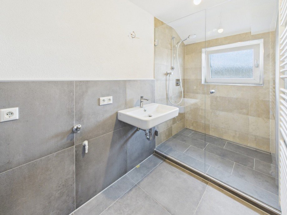 Badezimmer 2 Etagenwohnung Neu-Ulm
