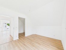 Schlaf/Ankleidezimmer **Verkauft**Freistehendes Neubau-Einfamilienhaus in KfW-40 Bauweise in Illertissen-Au!