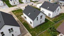 Ansicht **Verkauft**Freistehendes Neubau-Einfamilienhaus in KfW-40 Bauweise in Illertissen-Au!