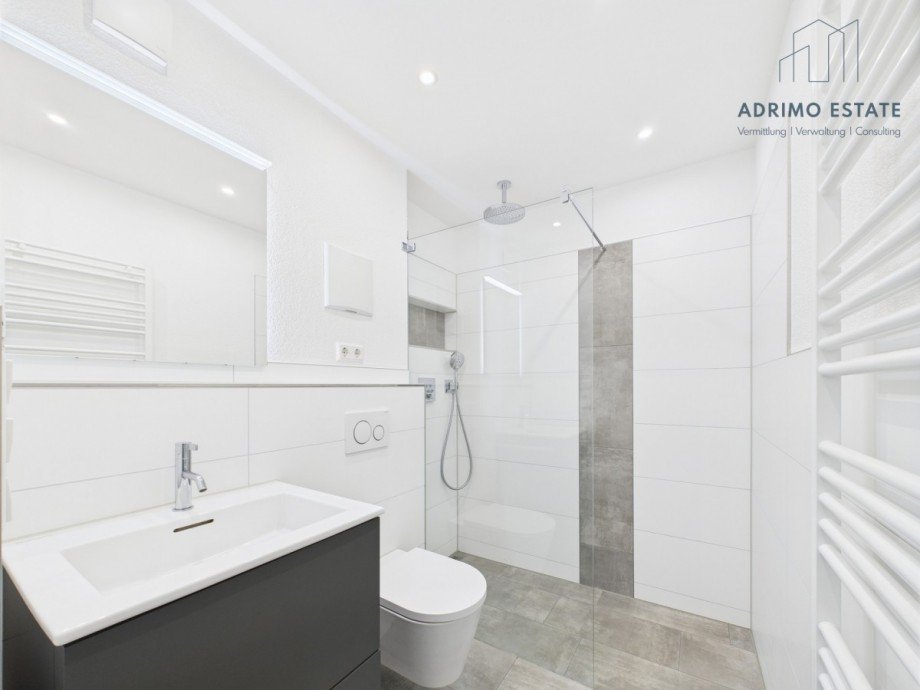 Badezimmer Erdgeschosswohnung Neu-Ulm