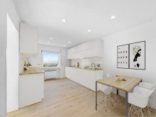 Koch- und Essbereich **Nach einer Woche verkauft!** �ber den D�chern von Laupheim! Moderne 3-Zimmer-Wohnung mit sonnigem Balkon und Garage!
