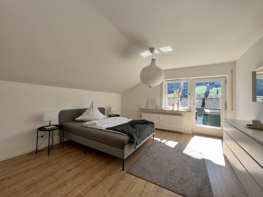 Schlafzimmer 1 Dachgeschosswohnung Bad Hindelang