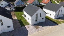 Ansicht **Verkauft** Freistehendes Neubau-Einfamilienhaus in KfW-40 Bauweise in Illertissen-Au!