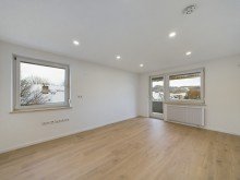 Wohn- und Essbereich **Nach 8 Wochen verkauft!** Frisch renovierte 4-Zimmer-Wohnung mit Balkon und Garage in Biberach!