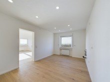 Koch- und Essbereich **Nach einer Woche verkauft!** �ber den D�chern von Laupheim! Moderne 3-Zimmer-Wohnung mit sonnigem Balkon und Garage!