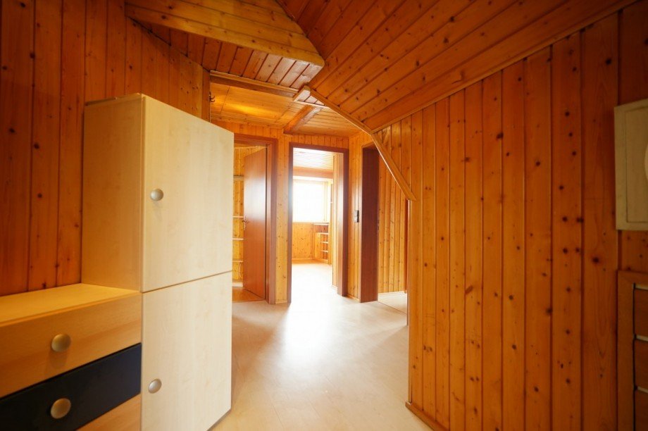 2. Flur DG Mehrfamilienhaus Wei�enhorn