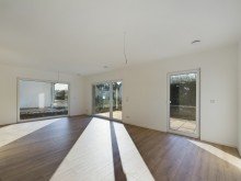 Wohn- und Essbereich **Verkauft** Freistehendes Neubau-Einfamilienhaus in KfW-40 Bauweise in Illertissen-Au!