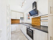K�che **Vermietet** Paare oder Singles aufgepasst! Modernisierte 2-Zimmer-Wohnung in ruhiger Lage von Offenhausen!