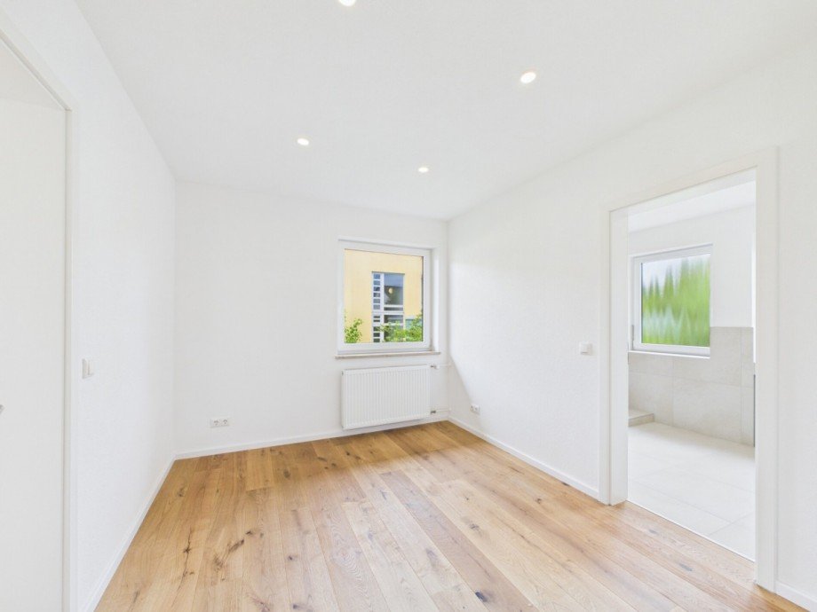 Ankleide-B�ro Etagenwohnung Wei�enhorn